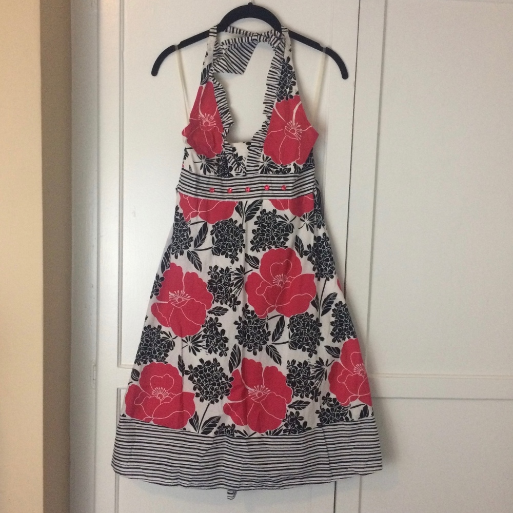 HALTER DRESS FLORAL PINUP STYLE LIMITED TOO